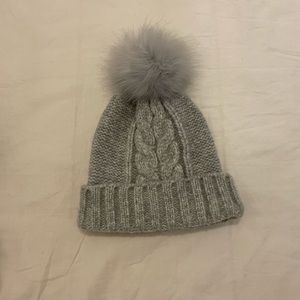 Garage cable knit beanie